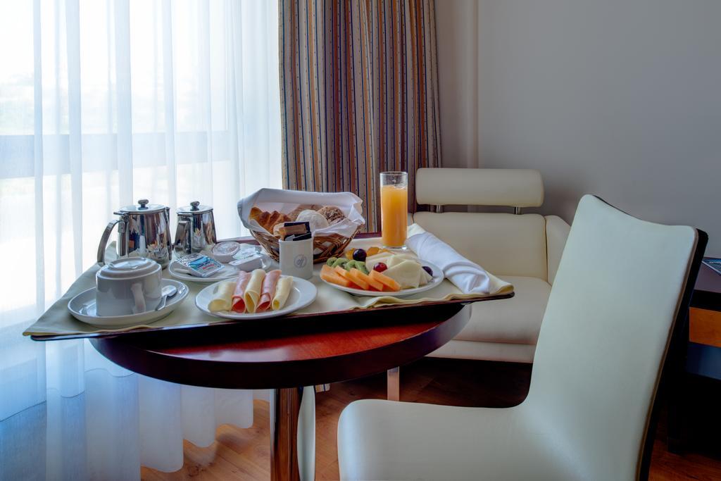 Vip Executive Santa Iria Hotel Santa Iria de Azoia Ngoại thất bức ảnh